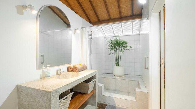 ヴィラ セレステ イン クタ