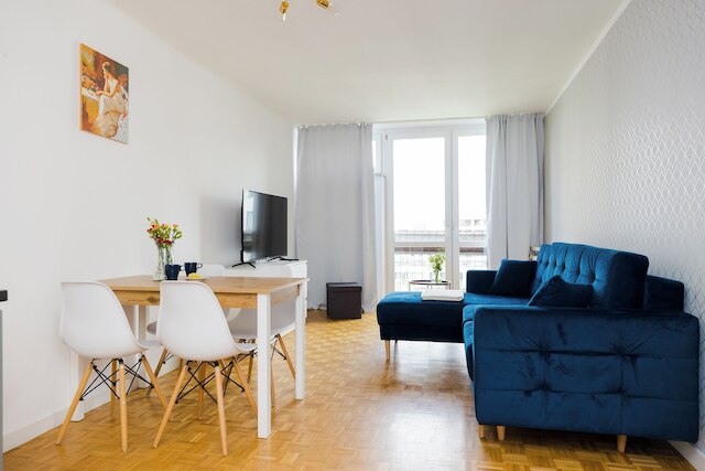 ショートステイポーランド グジボフスカ B167