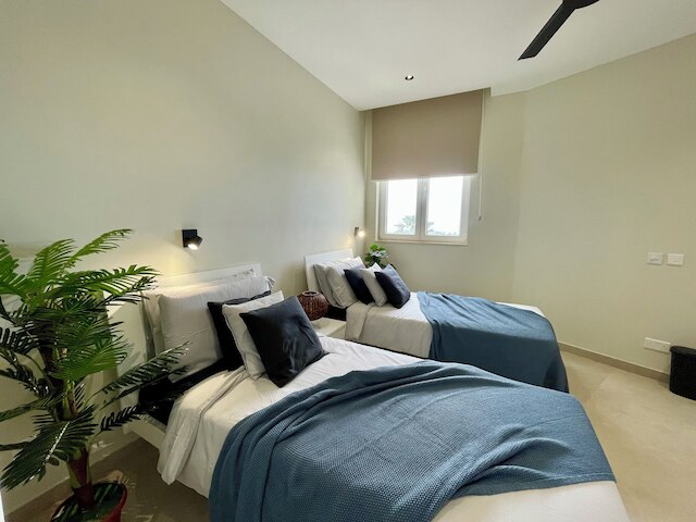 ブギッバ スクエア シーフロント ラックス アパートメンツ