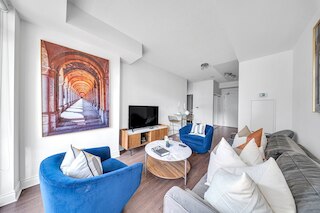 ブルージェイズウェイ