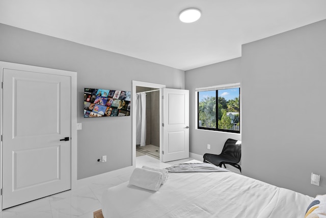 モダン 4-BR ハウス ウィズ フリー パーキング