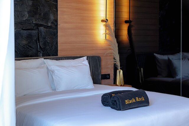 ブラック ロック ヴィラ