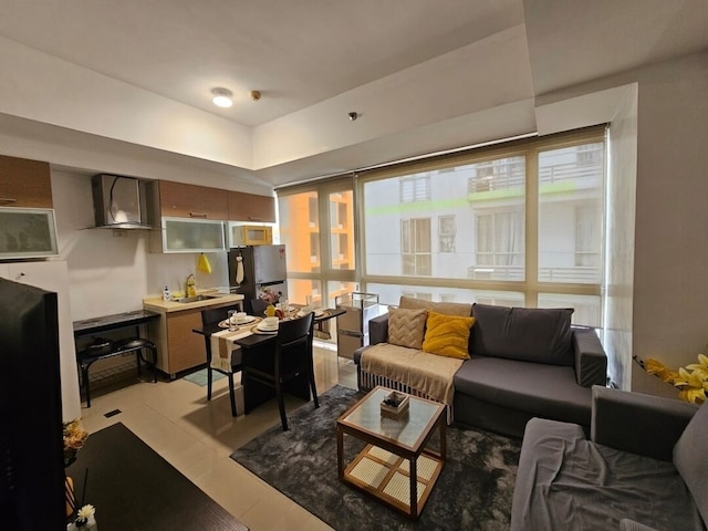 サンシャイン 100 プラザ