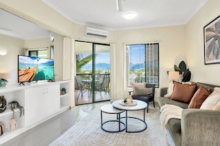 ユニーク トロピック エスケープ 444