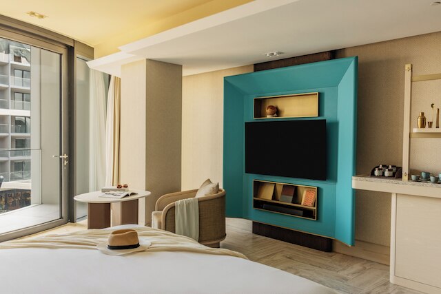 ME マルタ バイ メリア