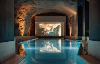 ME マルタ バイ メリア