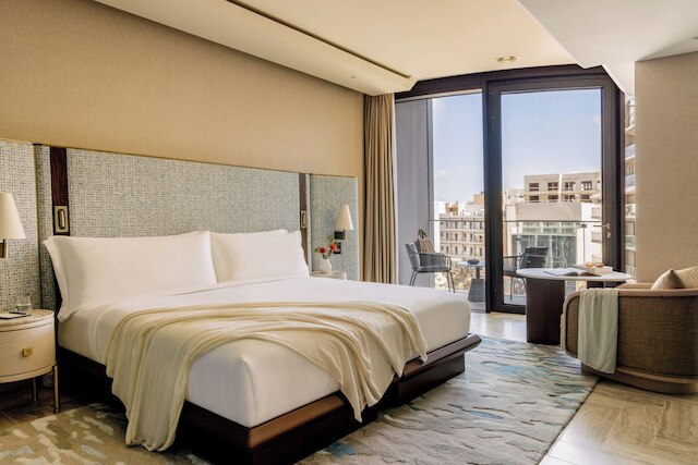 ME マルタ バイ メリア