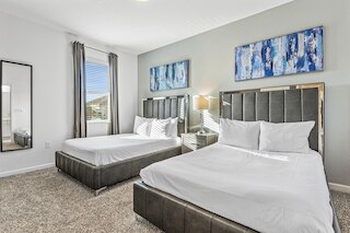 アップステイ スペーシャス ホーム プール ホットタブ スリープス 27