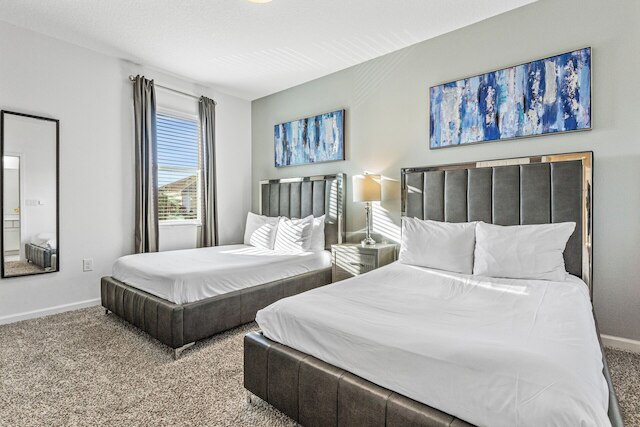 アップステイ スペーシャス ホーム プール ホットタブ スリープス 27