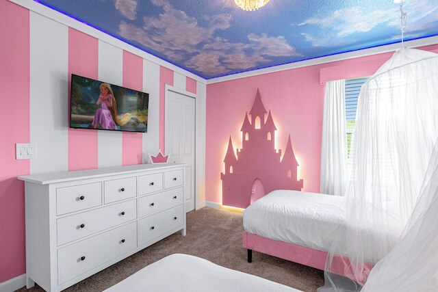 アップステイ24-PPLホームテーマルームズプールスパシネマ