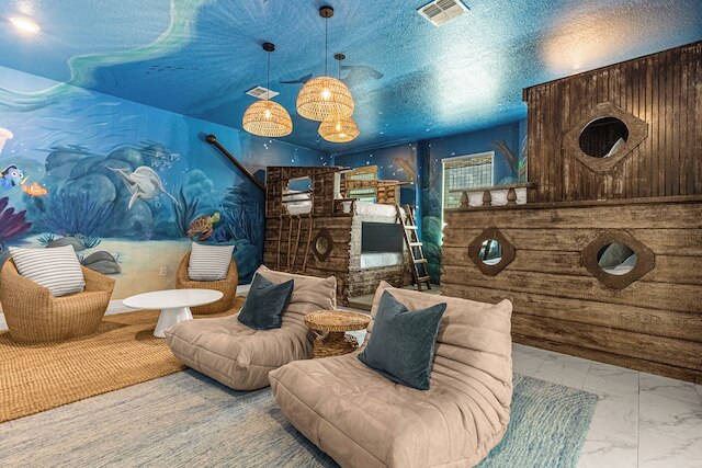 アップステイ24-PPLホームテーマルームズプールスパシネマ