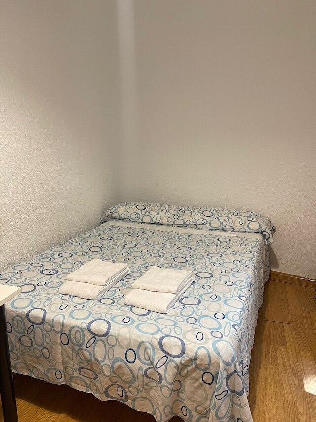 フロール バハ ホスタル