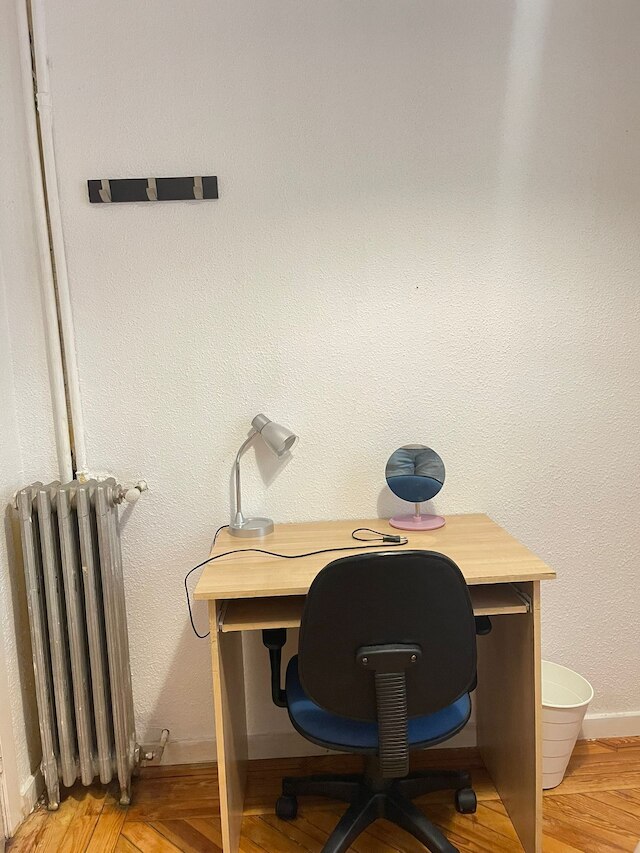 フロール バハ ホスタル