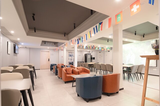 Dayin International Youth Hostel - People's Square & Old Town