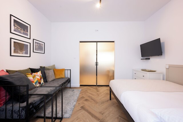 ネイティブ アパートメンツ プワスキゴ 6