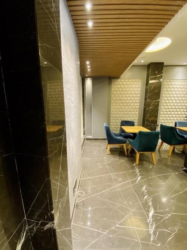 ザ シン エンパイア