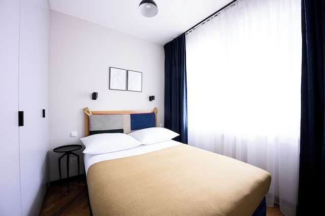 ネイティブ アパートメンツ バルスカ 69