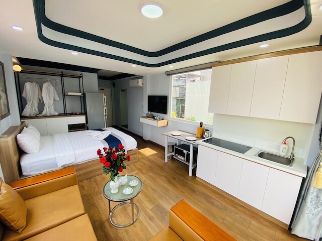 ホーム アウェイ ド クアン ダウ