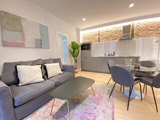 C ラティーナ 4-2 イン マドリード