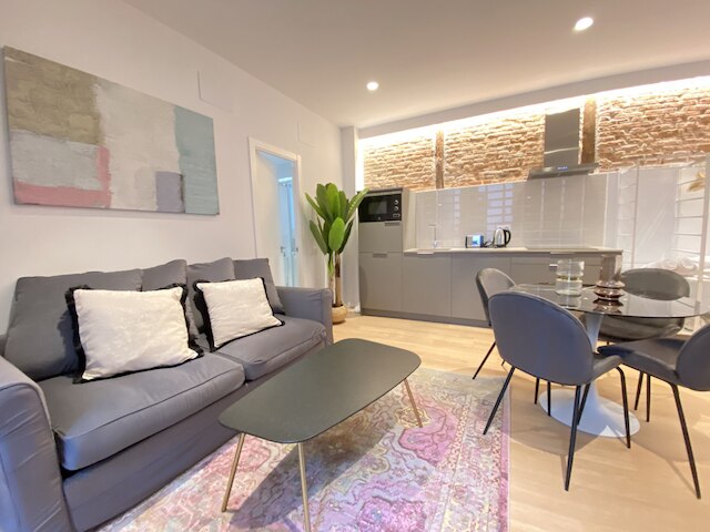 C ラティーナ 4-2 イン マドリード