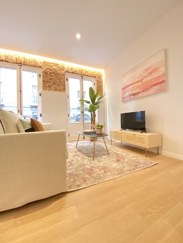 C ラティーナ 3 イツキュ イン マドリード