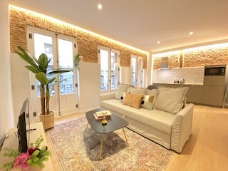 C ラティーナ 3 イツキュ イン マドリード