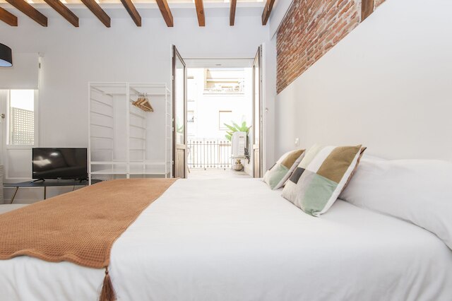 C ラティーナ 4 イツキュ イン マドリード