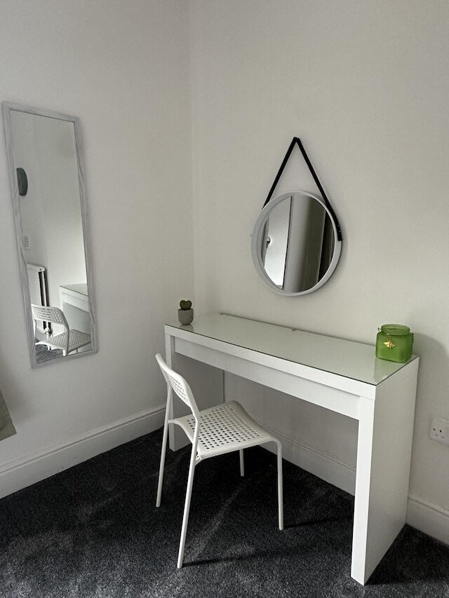 コージー マンチェスター ハウス ニア エティハド アンド クープ ライブ