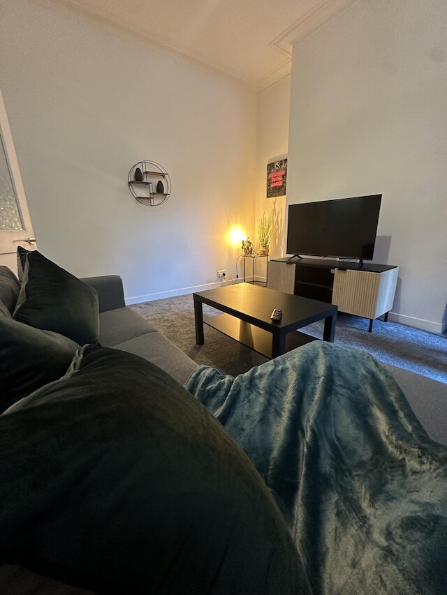 コージー マンチェスター ハウス ニア エティハド アンド クープ ライブ