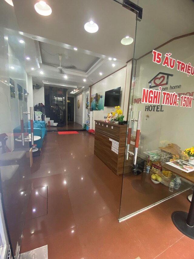 インプレッシブ ブティック ホテル