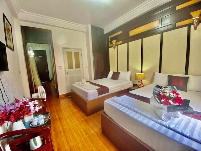 インプレッシブ ブティック ホテル