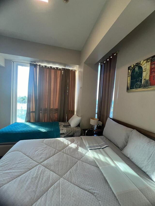 コンド リゾート 1 ベッドルーム バイ ロゼンダ B.