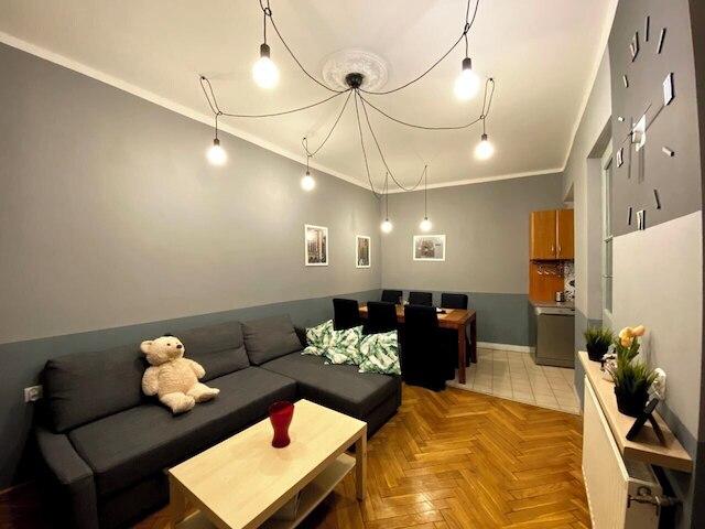 リアル VIP ホステル