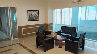 プラム ドリームスケープ バレ ヒンギル スラバヤ