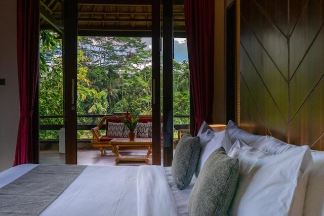 ヴィラ レオナ バレー ビュー バイ ナクラ