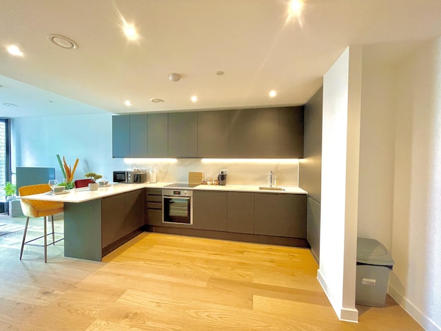 ディーンズゲート スイート - ラグジュアリースパ - スカイライン - ブレックファスト