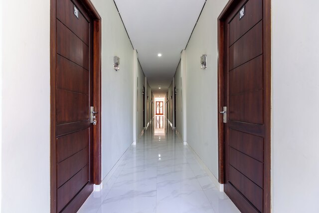 ファッザ ホームズ