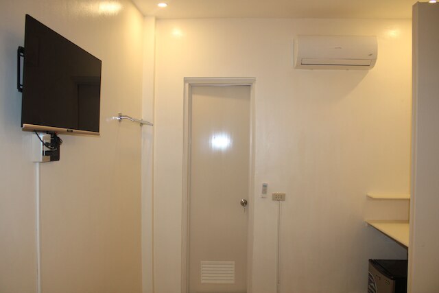 マヤッド エル ニド イン