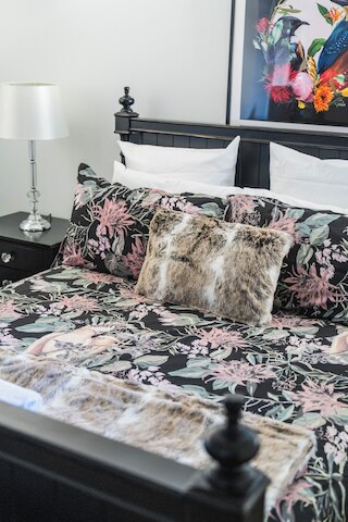 マナー プレイス アパートメント