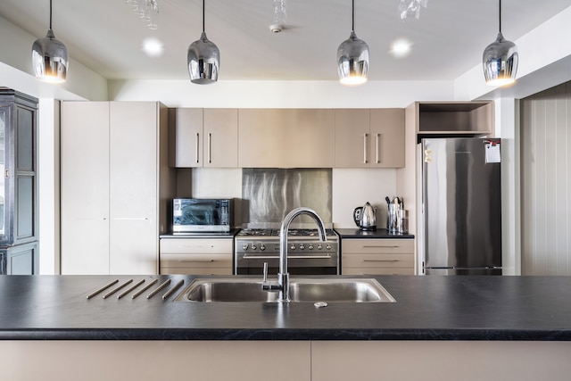 マナー プレイス アパートメント