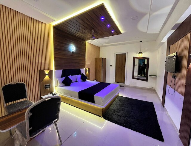 ホテル ザ グランド ニア マニナガール レールウェイ ステーション アーメダバード