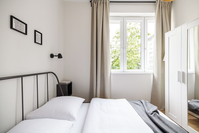 ネイティブ アパートメンツ ジュワフスキ 8A デラックス