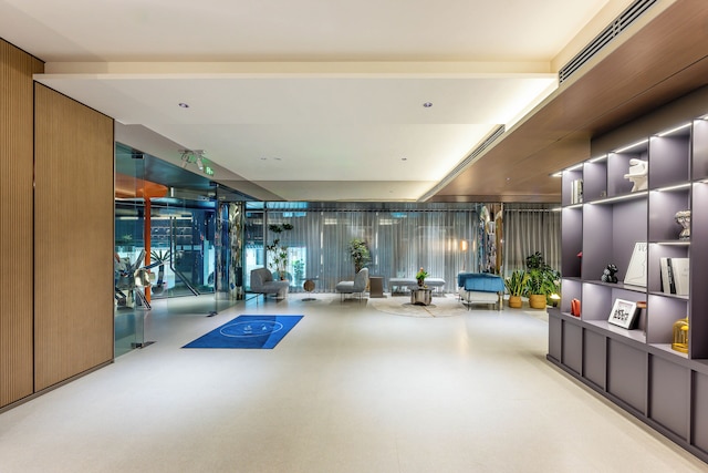 Holiday Inn Express Shanghai Jing'an Temple by IHG