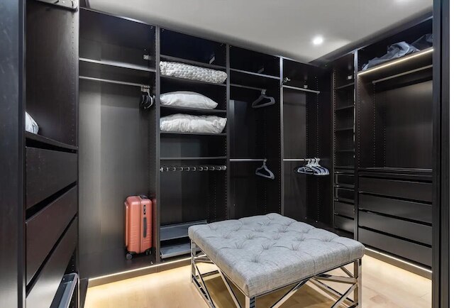 ラグジュアリー クラレンドン 4-ベッドルーム ホームステイ - マクヴェイ