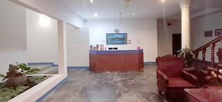 ラスト サマー ホステル & バー