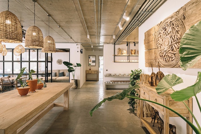 グローリー ワビサビ ホテル