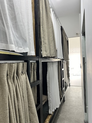 ゼウス リビング - ハーモニー ハイドアウト