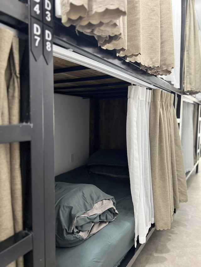 ゼウス リビング - ハーモニー ハイドアウト