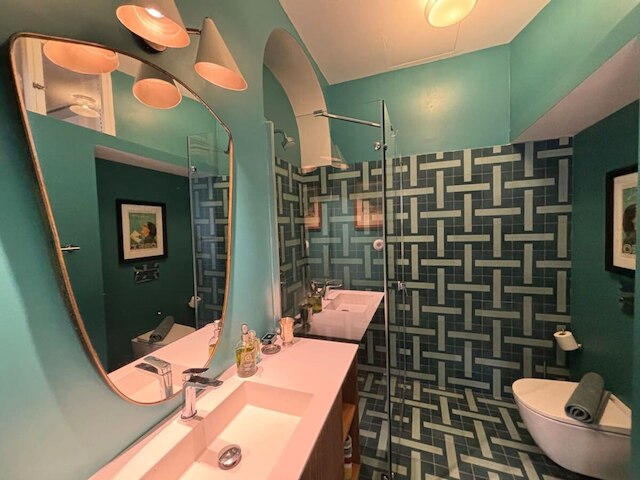 アーツィ ジェム カラフル 1ベッドルーム ホーム イン アントン マーティン