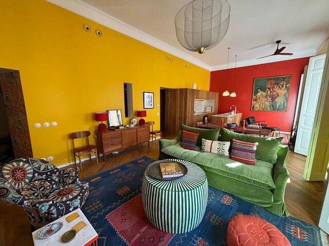 アーツィ ジェム カラフル 1ベッドルーム ホーム イン アントン マーティン